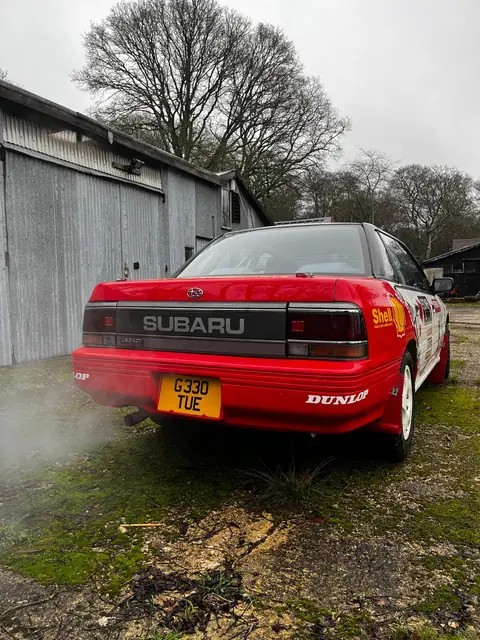 Subaru Legacy RS photo 3